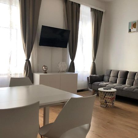 Central Apartment Near Subway Station 2 비엔나 외부 사진
